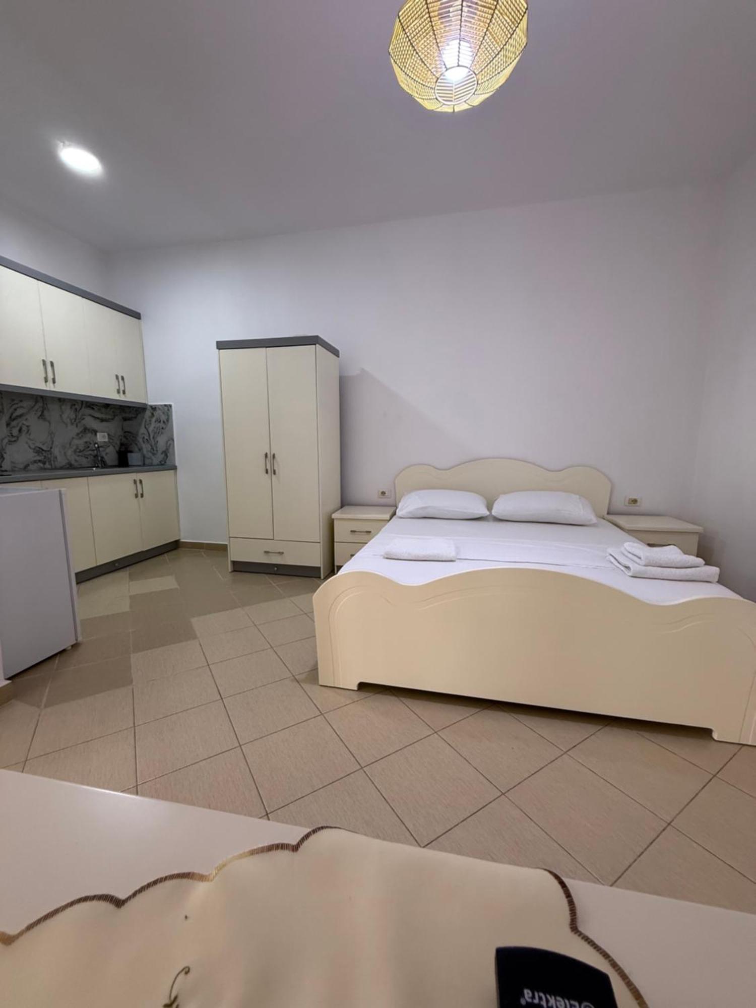 Amar Apartments Саранда Екстер'єр фото